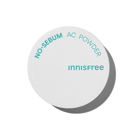 Round white container of no sebum powder with teal text emphasizing oil control benefits on a clean background