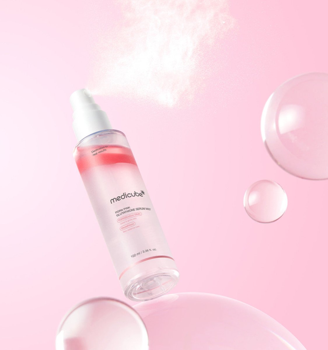 medicube PDRN Pink Glutathione Serum Mist 100ml releasing fine mist with pink gradient bottle enhancing skin elasticity