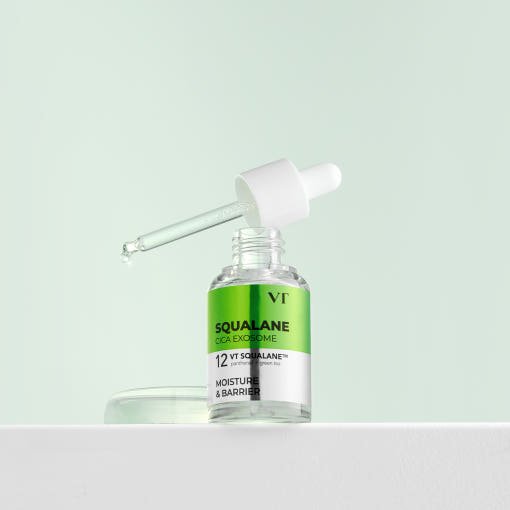 VT S4 Moisture Ampoule 30ml in clear bottle with dropper, featuring squalane for hydration boost and skin barrier support
