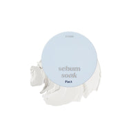 ETUDE Sebum Soak Pact 9.5g compact with light powder swatch highlighting effective oil control benefits