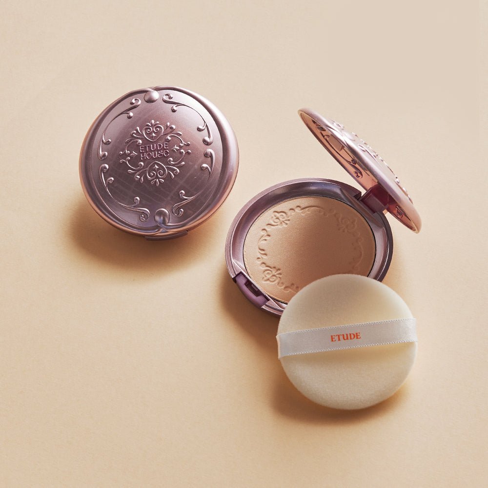 ETUDE Secret Beam Powder Pact SPF36/PA+++ 16g (3 Colors) in elegant compact with luminous finish and applicator puff