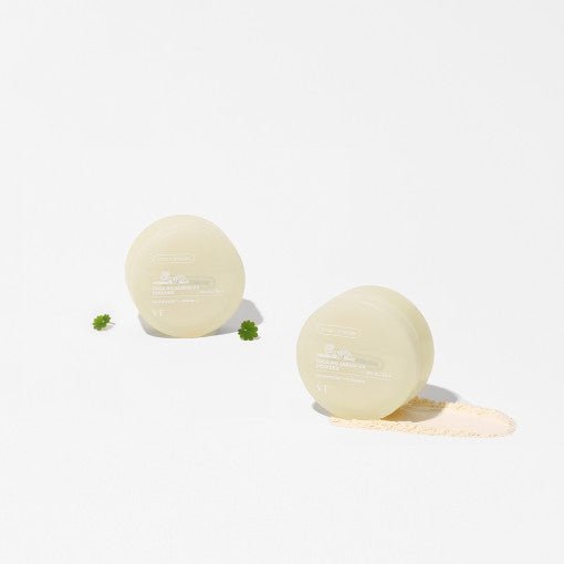 VT Cica No Sebum UV Powder 5g in light beige container with loose powder and SPF protection displayed on white background