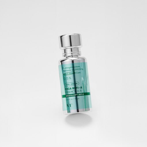 VT Cica Reti-A Essence 0.5 30ml bottle with silver cap designed to reduce wrinkles and improve skin texture