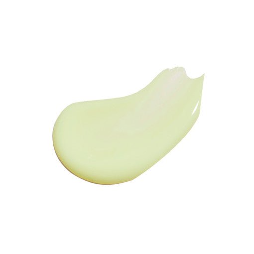 VT Cica Reti-A Essence 0.7 30ml smooth pale yellow cream texture for pore refinement and skin treatment benefits