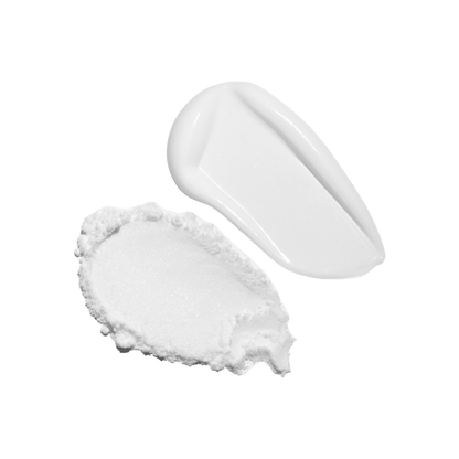 VT Reedle Shot Vita-Light Toning Essence VC 2000 2g+8ml brightening formula showing smooth cream and fine powder textures