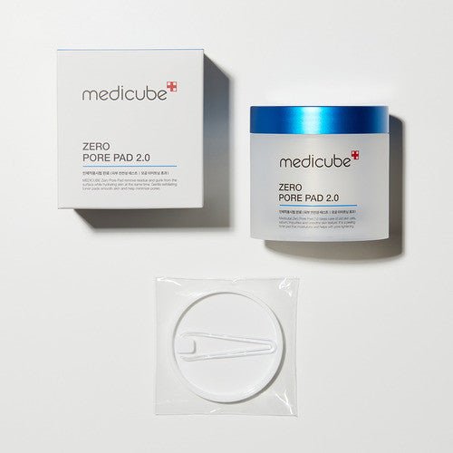 medicube Zero Pore Pad 2.0 70ea in white jar with blue lid alongside applicator and box for pore tightening care
