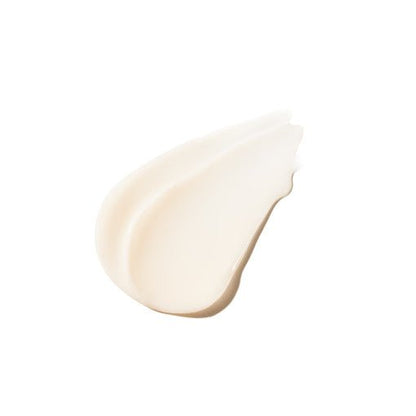Smooth ivory cream texture swatch illustrating hydration boost from Sulwhasoo ginseng renewing formula