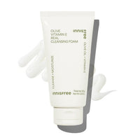 innisfree Olive Vitamin E Real Cleansing Foam 150g - Le Panda BEAUTÉ