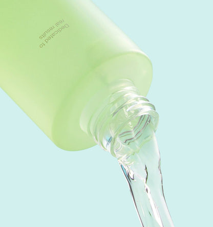 medicube Exosome Cica Toner 210ml in light green bottle pouring clear liquid with soothing effect