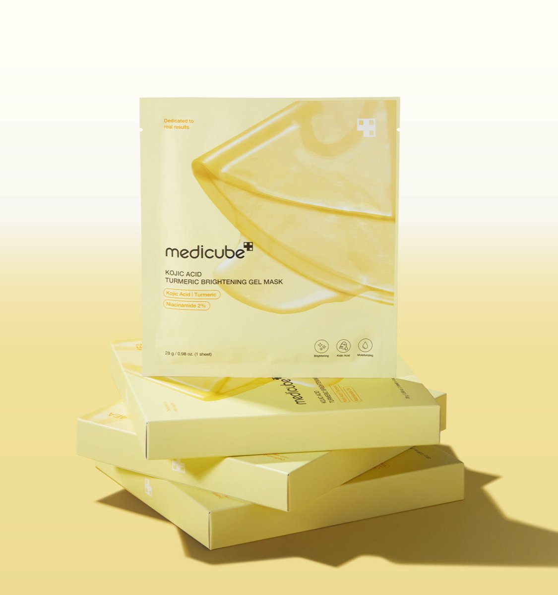 medicube Kojic Acid Turmeric Brightening Gel Mask 28g*4ea packaging in soft yellow tones highlighting brightening effect