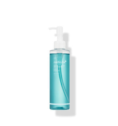 medicube Zero Pore Blackhead Deep Cleansing Oil 205ml in clear blue bottle with white pump for deep pore cleansing