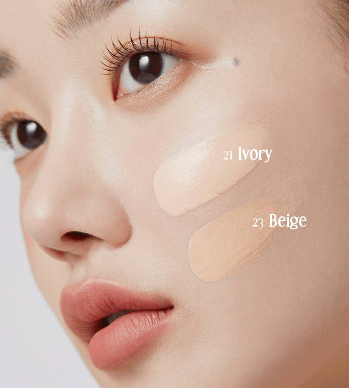 medicube Pro Glutathione Glow Cushion SPF50 15g swatches in ivory and beige on smooth skin for long-lasting glow