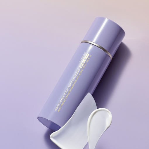 LANEIGE Perfect Renew 5D Sun Protector Essence SPF50+PA++++ 50ml in lavender bottle with white cream on spatula