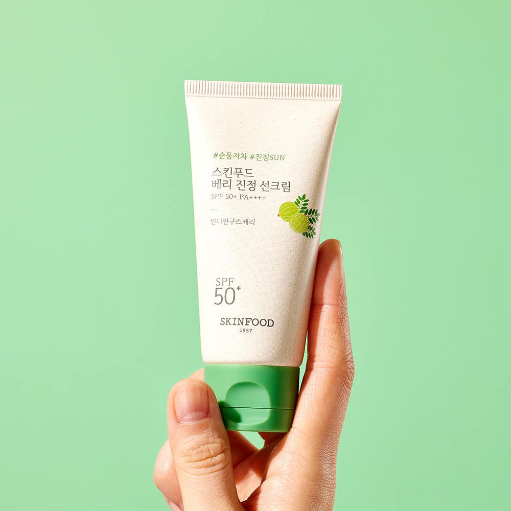 SKINFOOD Berry Soothing Sun Cream SPF50+ PA++++ 50ml - Le Panda BEAUTÉ