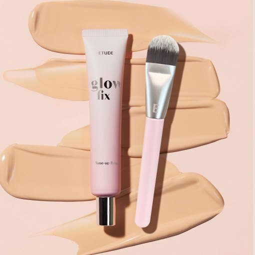 ETUDE Glow Fix Tone-up Base SPF50+/PA++++ 30ml in pink tube with foundation brush and beige swatches for hydration boost
