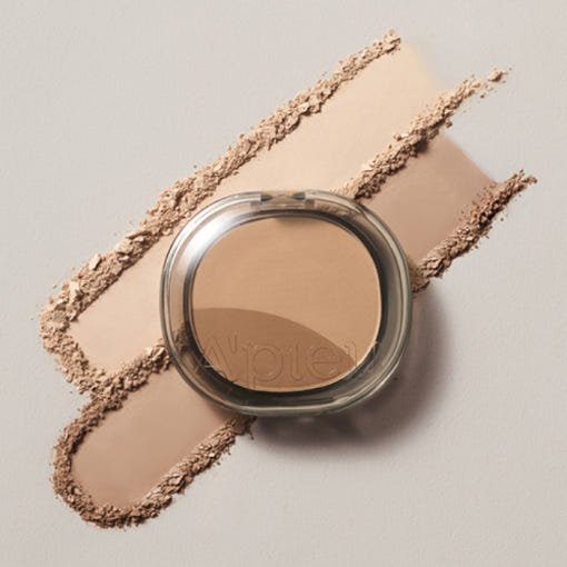 A'pieu Juicy Pang Layering Shading 7g (2 Colors) in natural contours for subtle facial definition and shading care