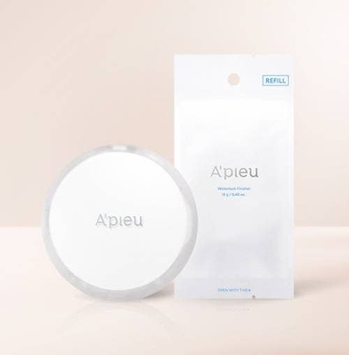 A'pieu Waterlock Finisher Set 13g+13g(Refill) with compact case and matte finish pouch on light beige background