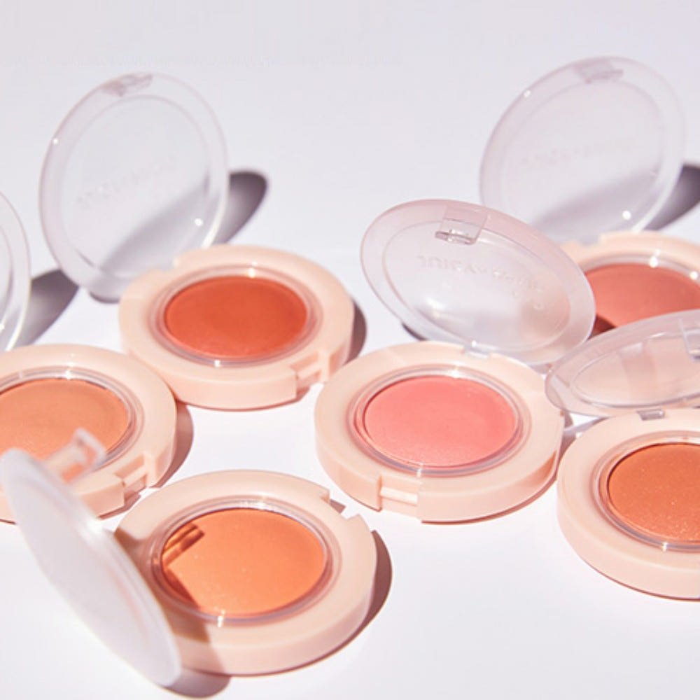 A'pieu Juicy Pang Jelly Blusher 4.8g (3 Colors) in round cases with buildable coverage and smooth jelly texture